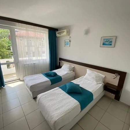 Ξενοδοχείο Lilia 2 Family Πριμόρσκο