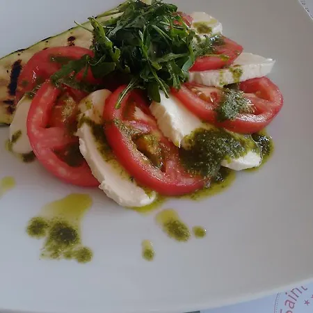 Lilia 2 Family מלון 2*