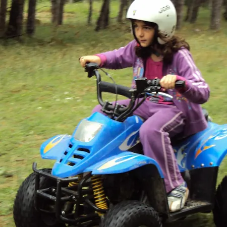 Lilia 2 Family Ξενοδοχείο