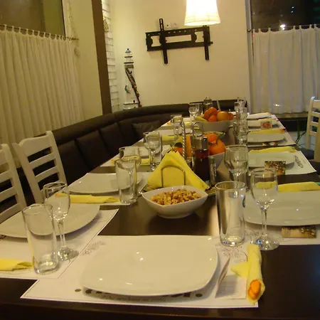 Lilia 2 Family Ξενοδοχείο