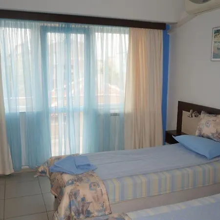 Lilia 2 Family 2* פרימורסקו