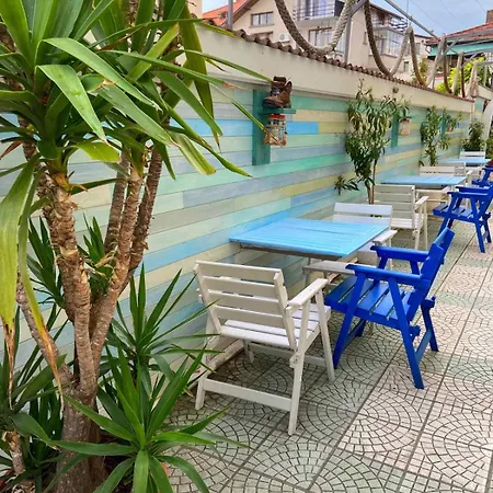 Lilia 2 Family Hotel 2* Primorsko