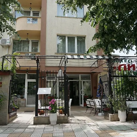 Hotel Lilia 2 Family Primorsko